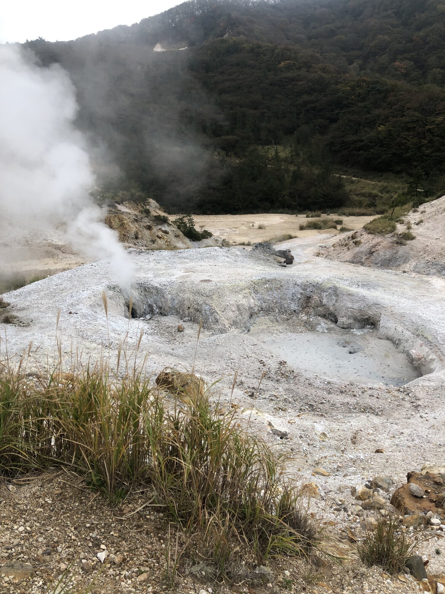 Tsukahara Onsen: Bathing on the Slopes of an Active Volcano Near Yufuin