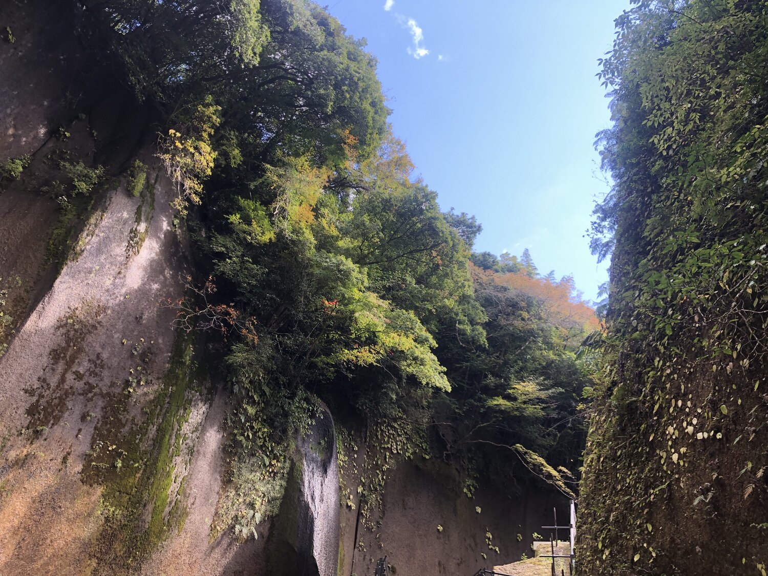 Narrow rock gap opening to the sky in Yufugawa Ravine